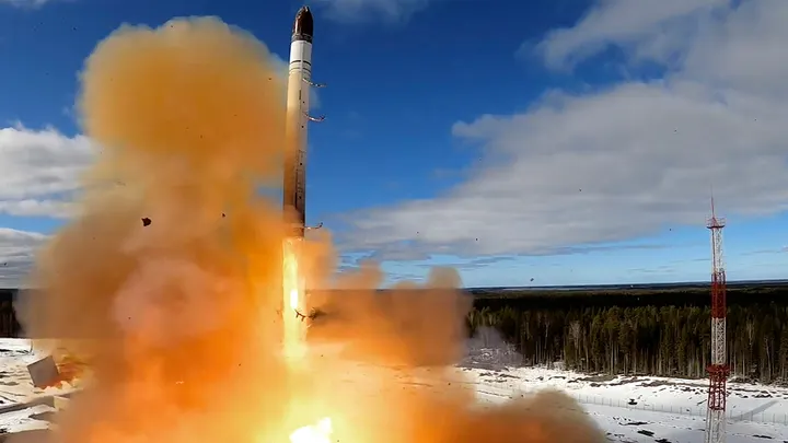 Sarmat missile russia 1 east 2 west news